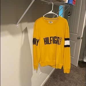 New Without Tag Tommy Hilfiger Sweater Large.